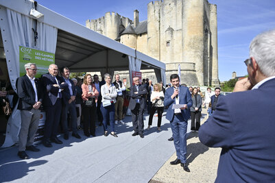 Rencontres des metiers de bouche place du Donjon